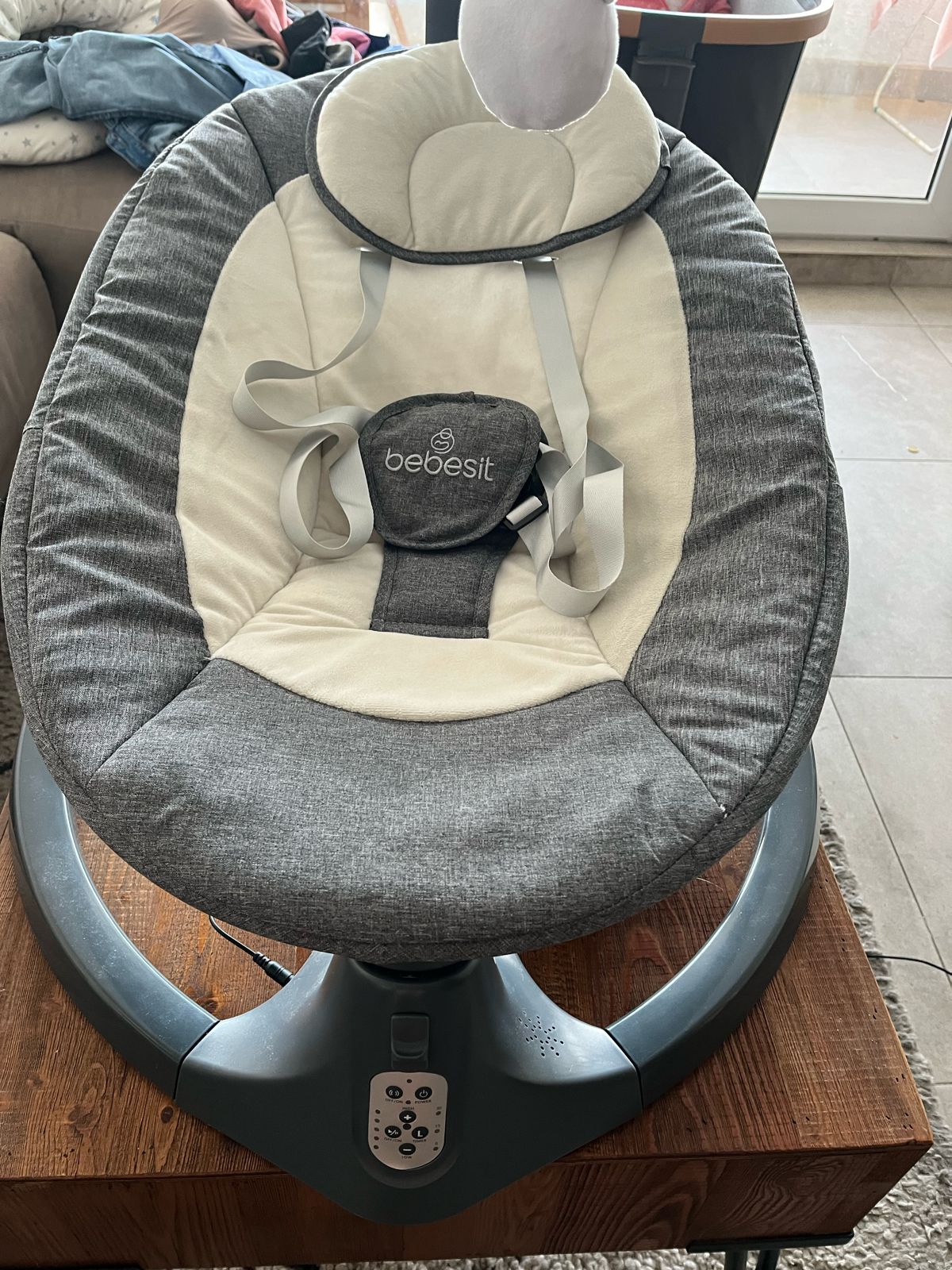 (#PG3068) Silla nido mecedora. Marca Bebesit