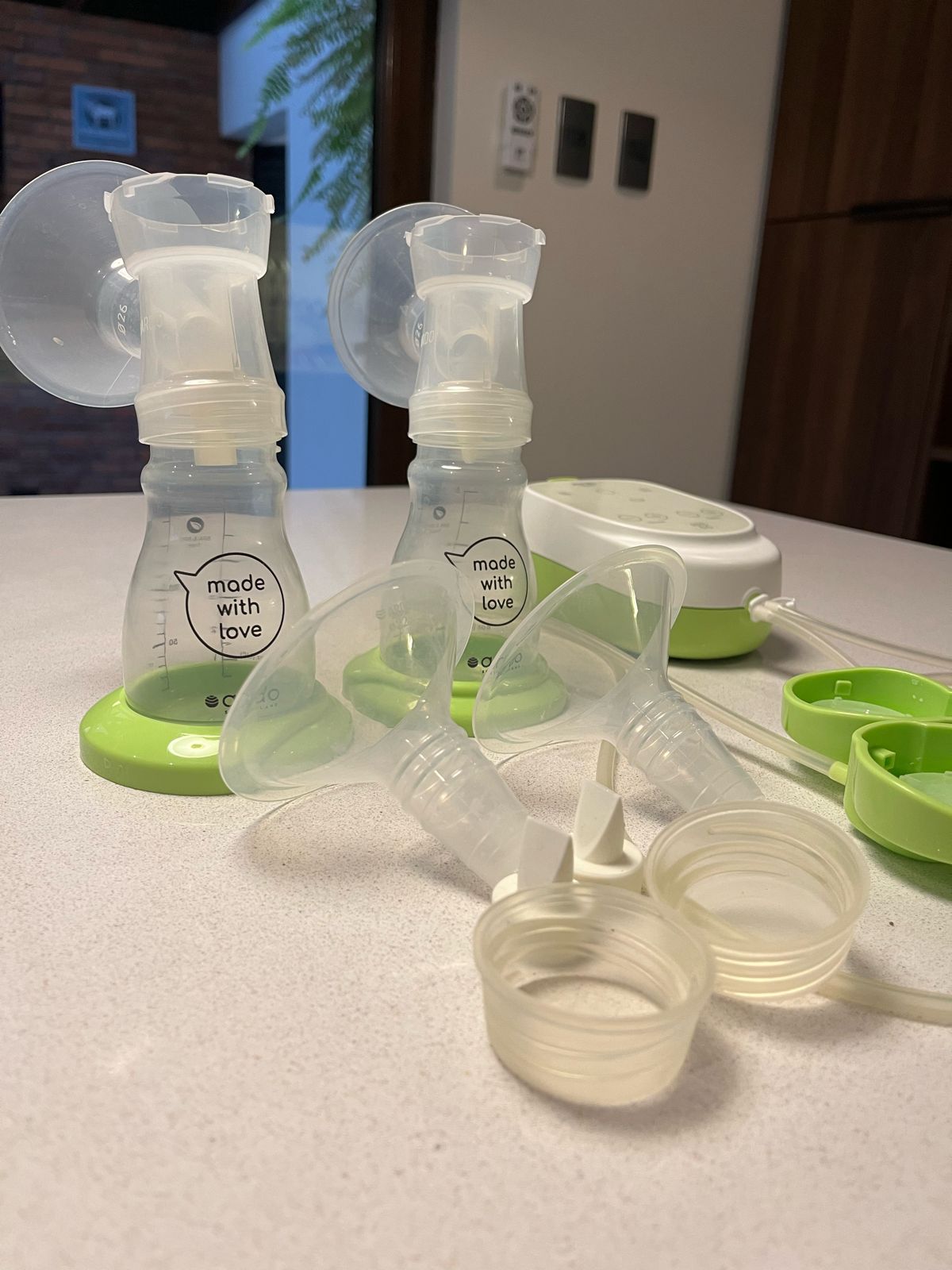 (#PG3076) Extractor de leche. Marca Ardo