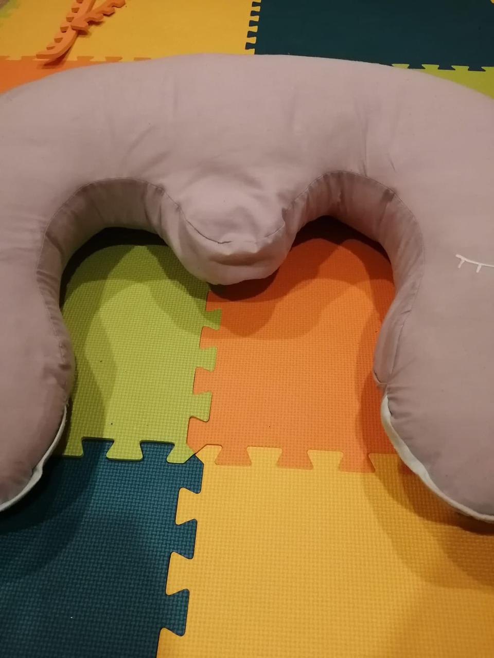 (#PG3102) Cojín de lactancia gemelar. Marca Nueve Lunas