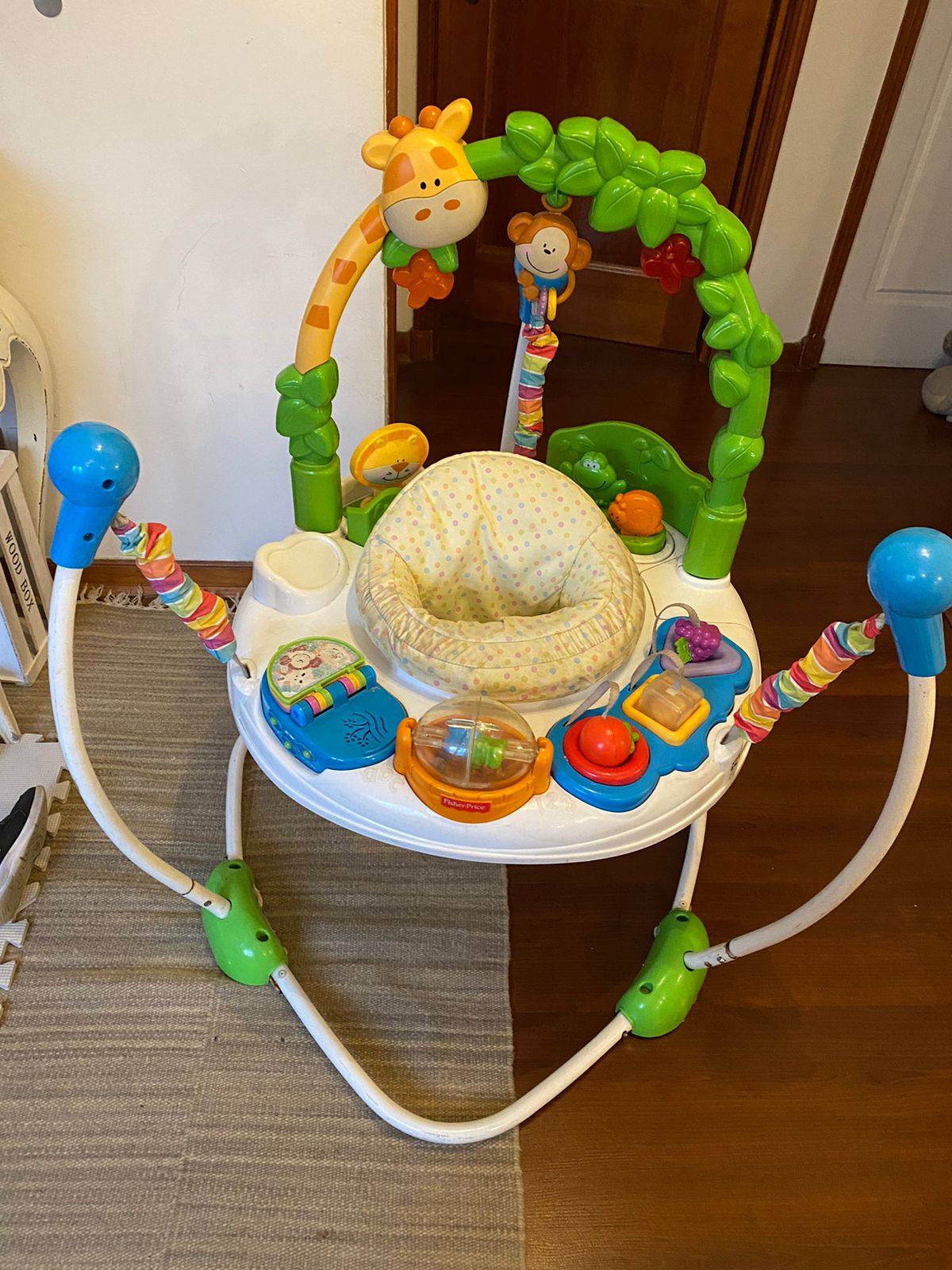 (#PG3121) Saltarín 360. Marca Fisher Price