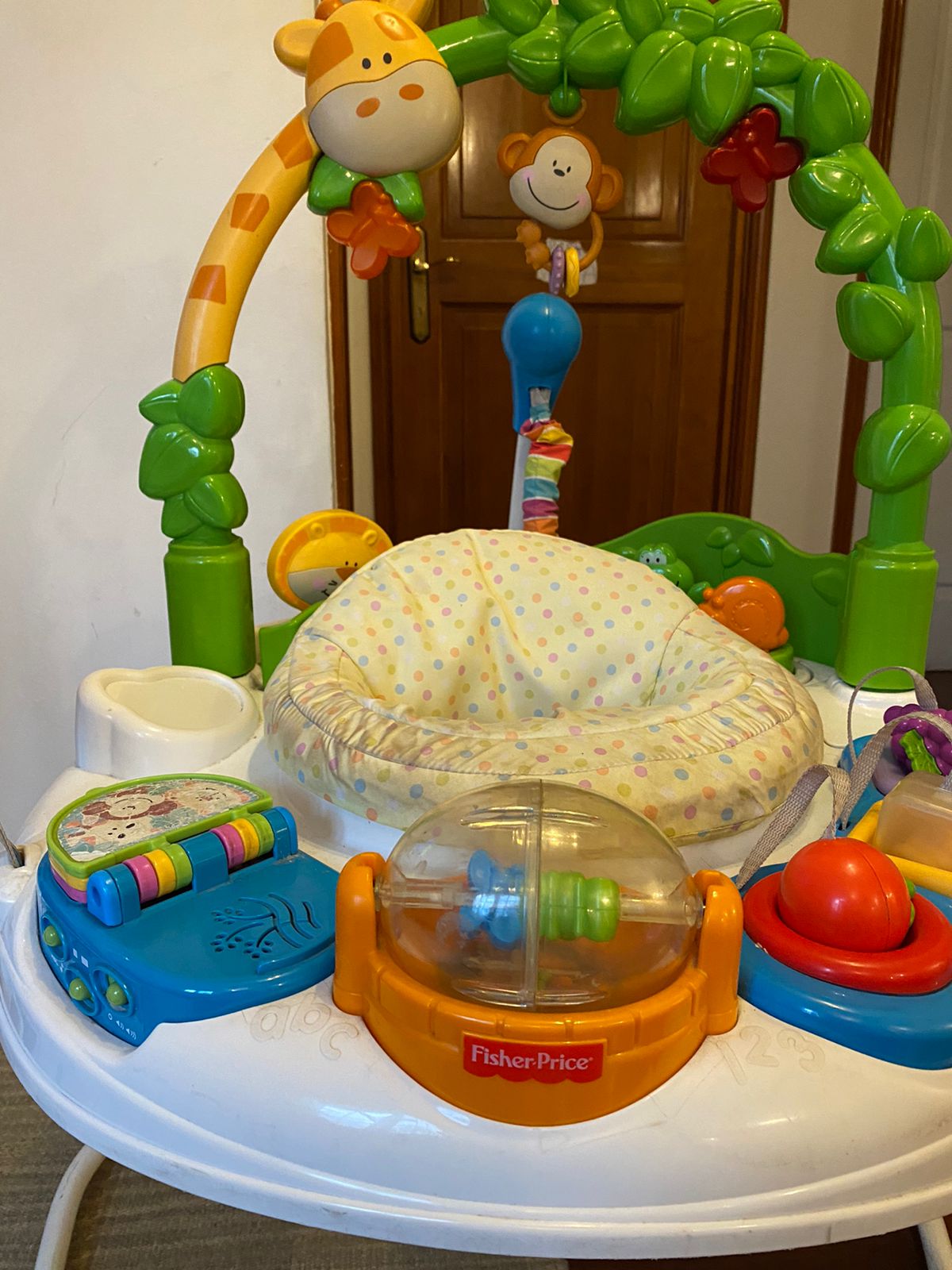 (#PG3121) Saltarín 360. Marca Fisher Price