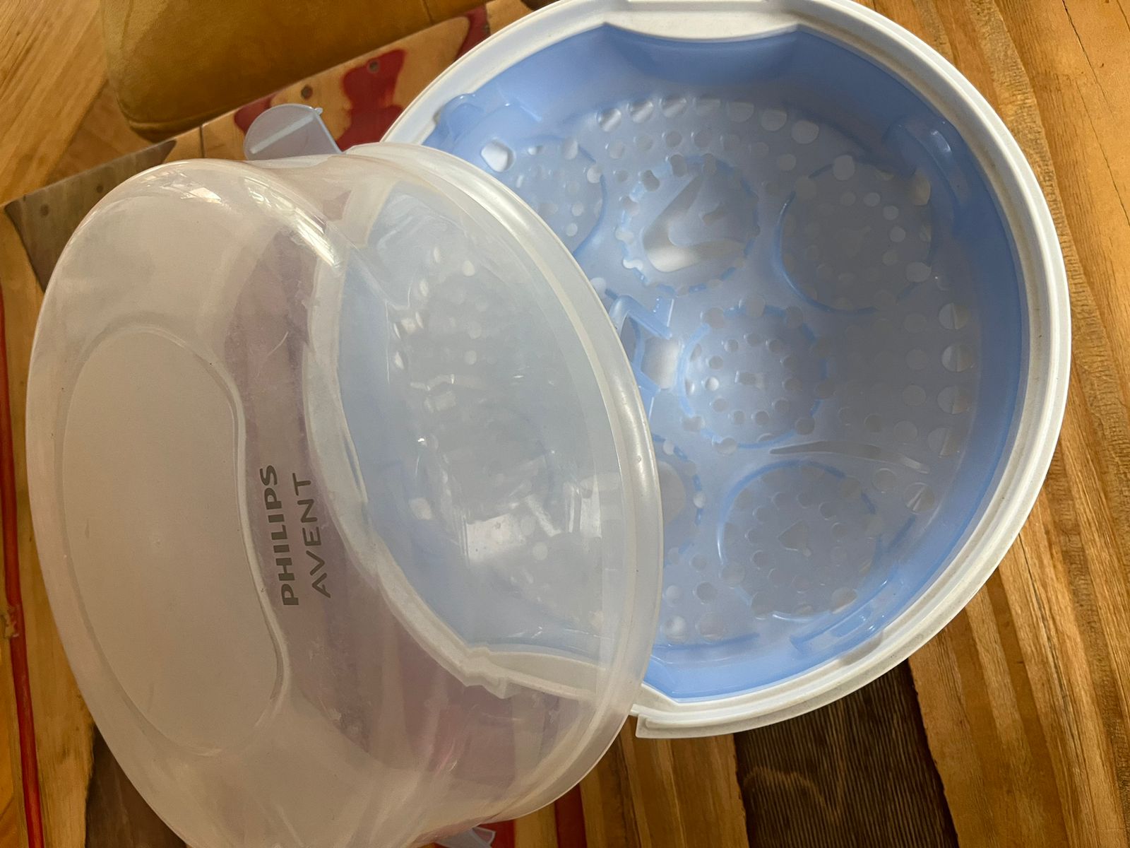 (#PG3131) Esterilizador de mamaderas. Marca Avent