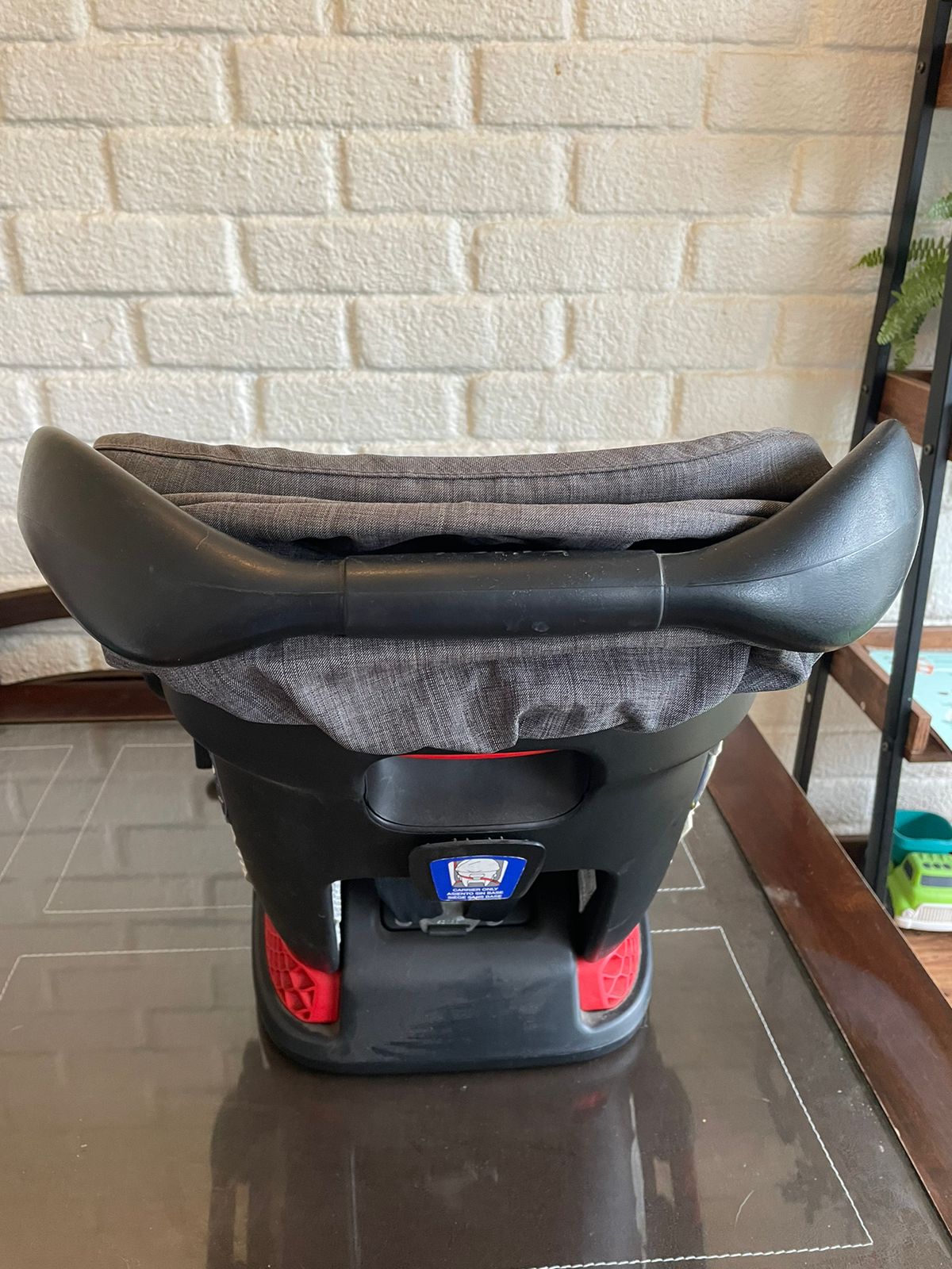 (#PG3143) Huevito para auto. Marca Britax