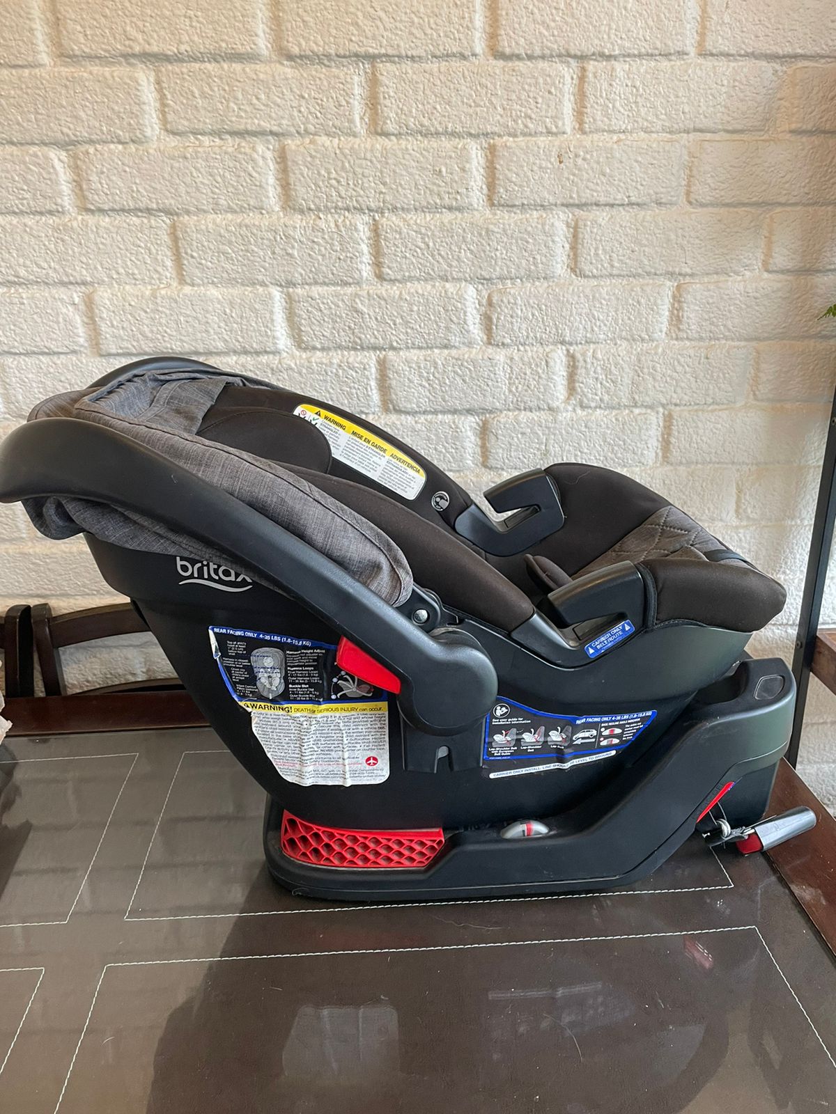 (#PG3143) Huevito para auto. Marca Britax