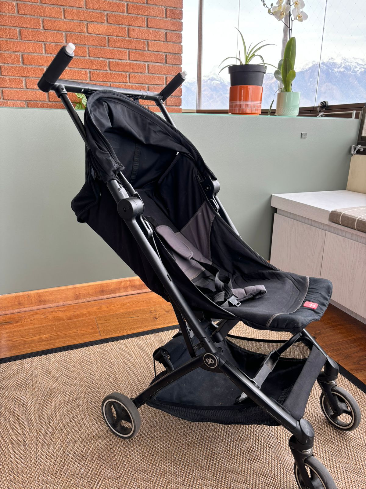 (#PG3150) Coche de paseo modelo Pockit Plus All City. Marca GB