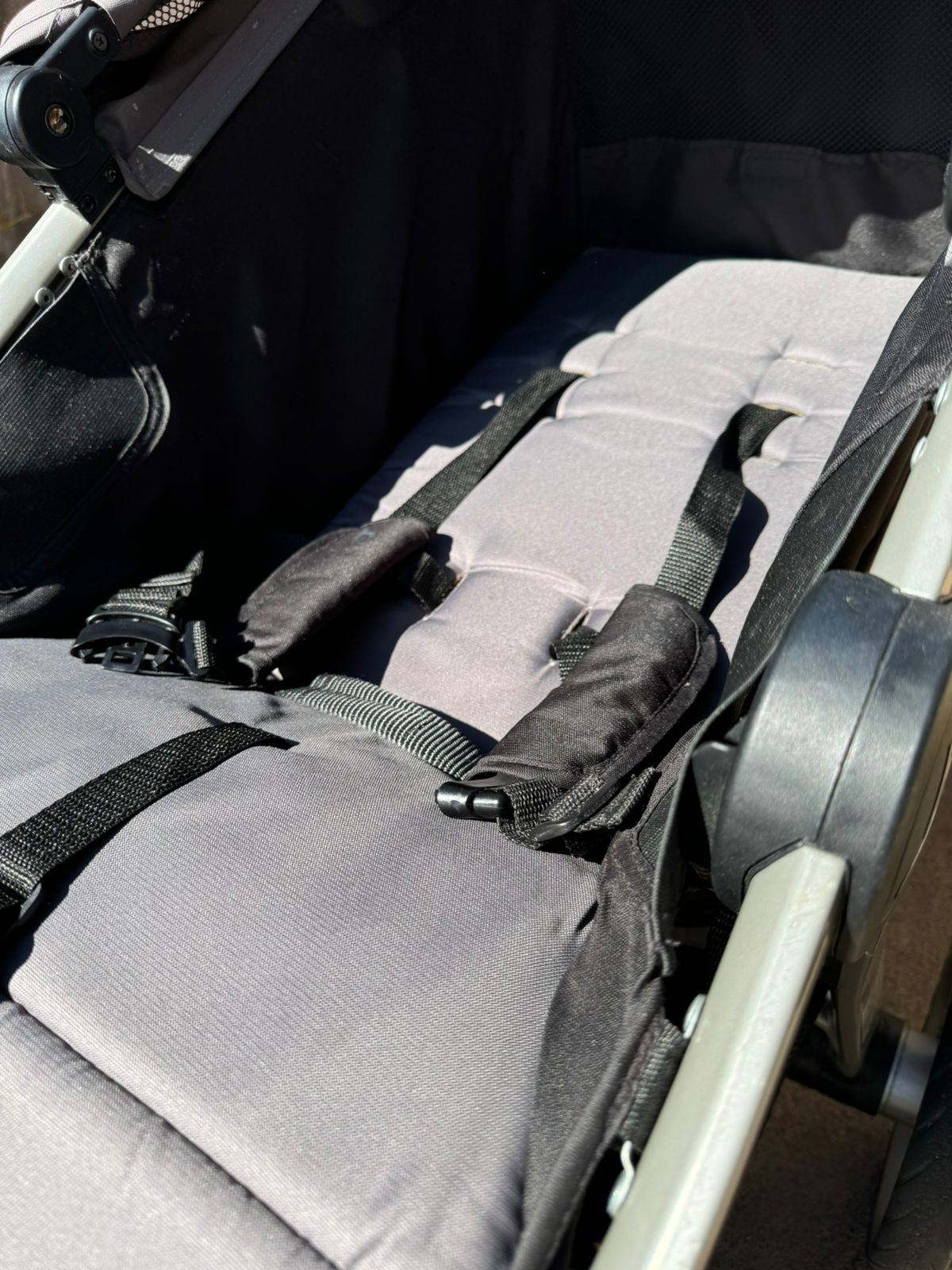 (#PG3211) Coche B-Lively. Marca Britax