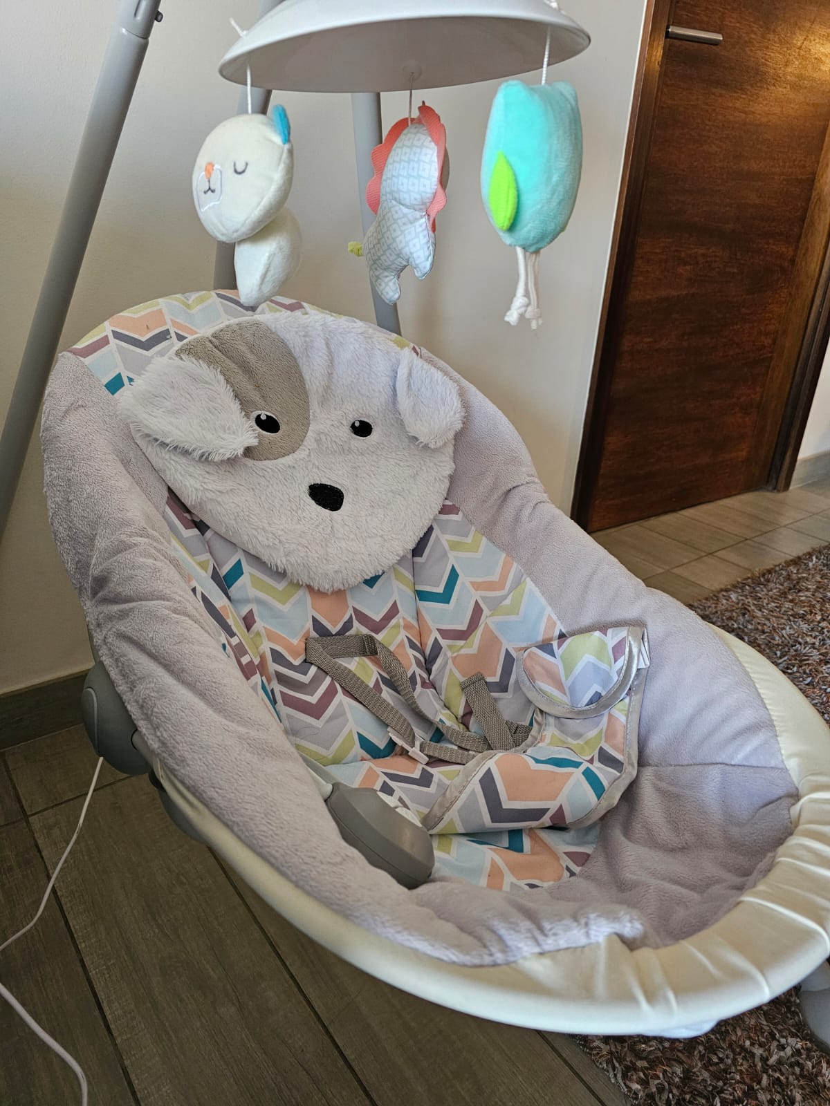 (#PG3228) Silla nido mecedora. Marca Bebeglo