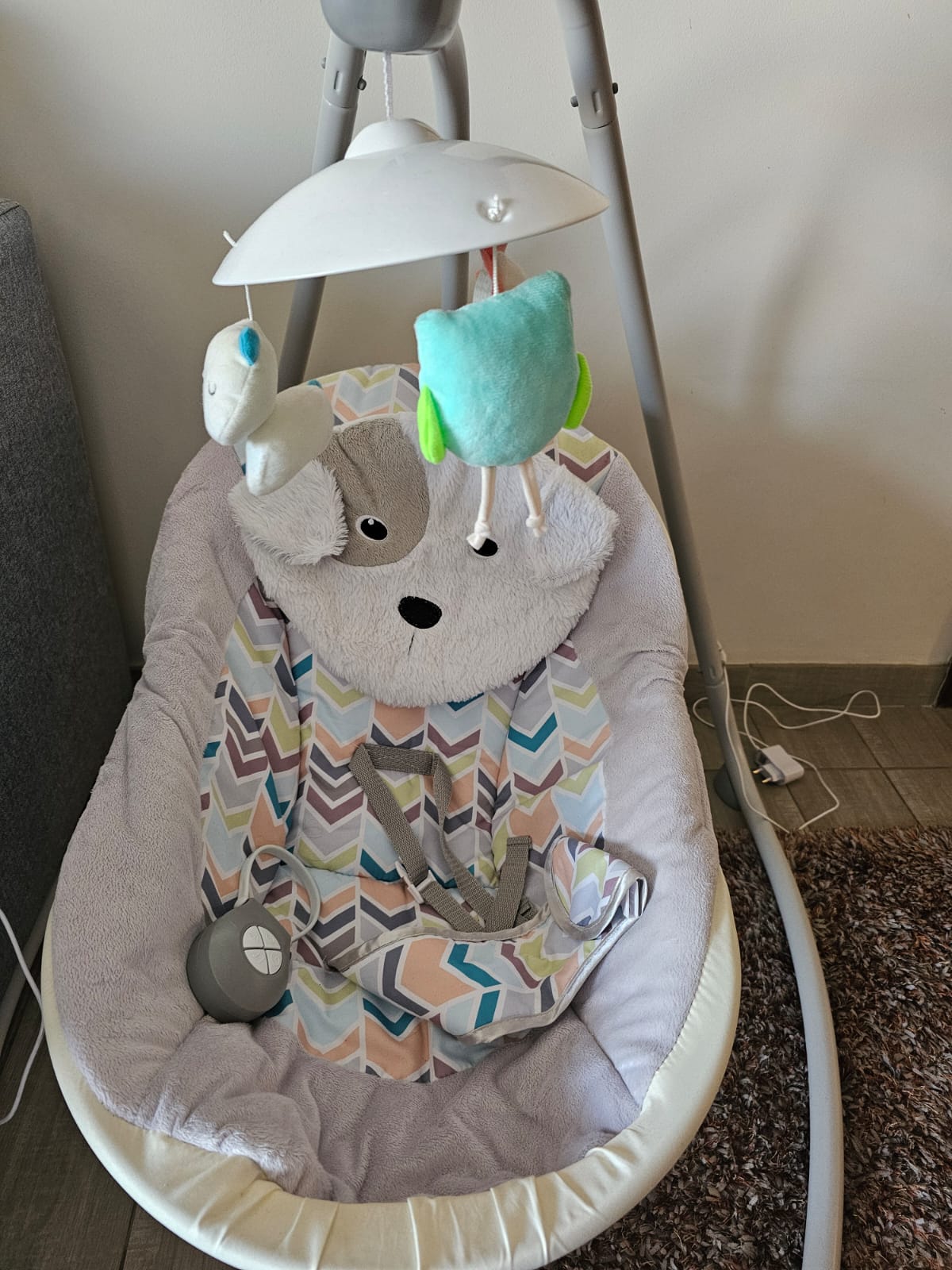 (#PG3228) Silla nido mecedora. Marca Bebeglo