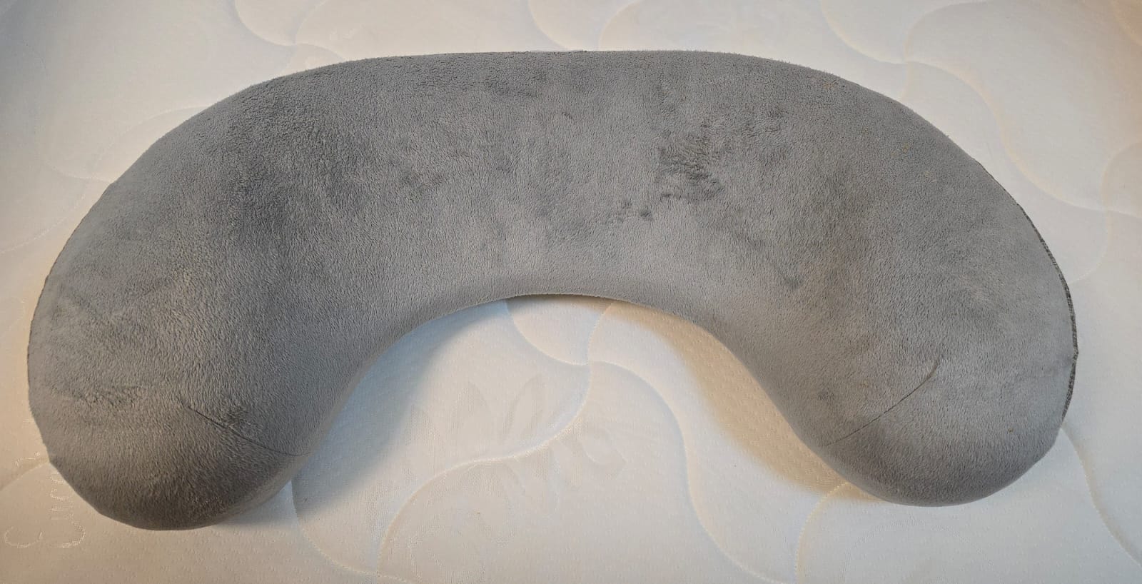 (#PG3235) Almohada/ Cojín de lactancia. Marca Ergobaby