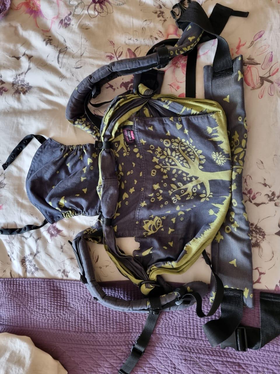 (#PG3273) Mochila ergonómica. Marca Emeibaby