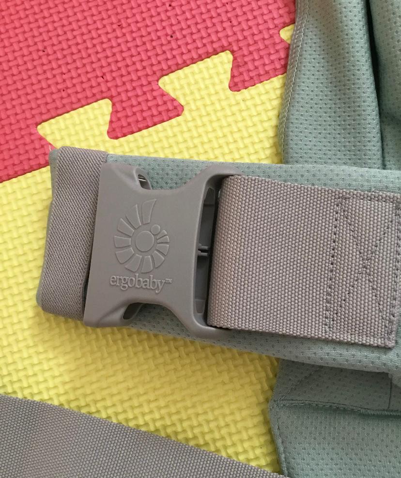 (#PG3286) Portabebé. Marca Ergobaby