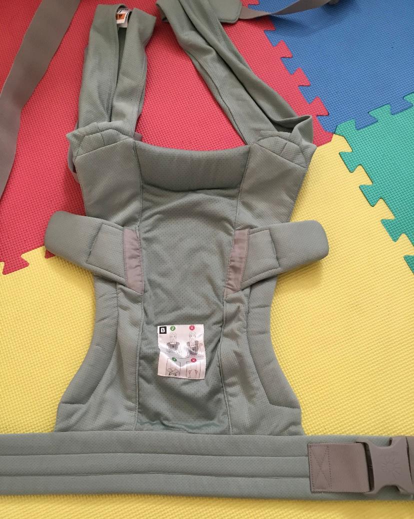 (#PG3286) Portabebé. Marca Ergobaby