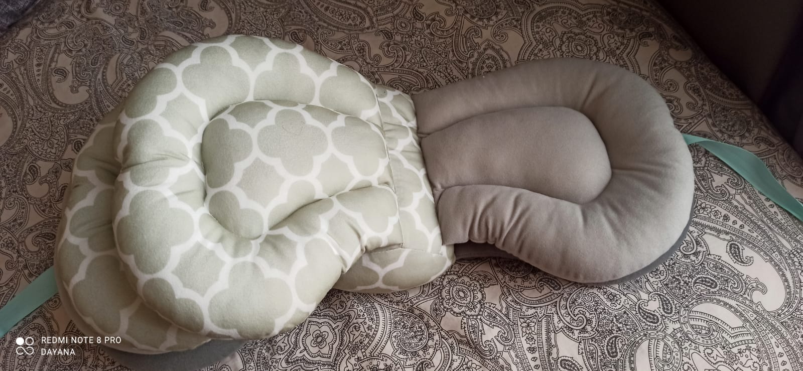 (#PG3296) Cojín de lactancia. Marca Total Click