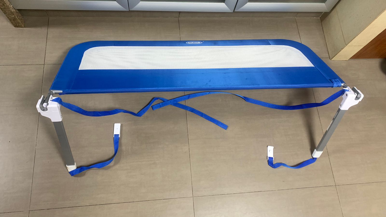 (#PG3304) Baranda de cama. Marca Bebesit