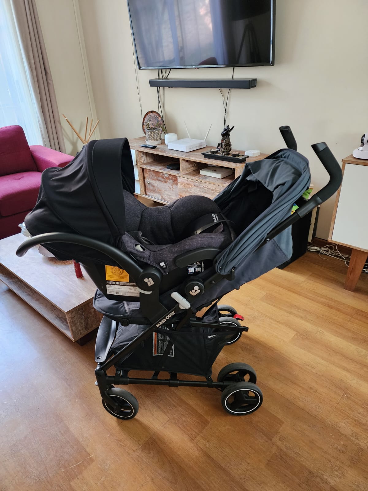 (#PG3305) Coche Travel System Mara XT + Saquito de coche. Marca Maxi Cosi