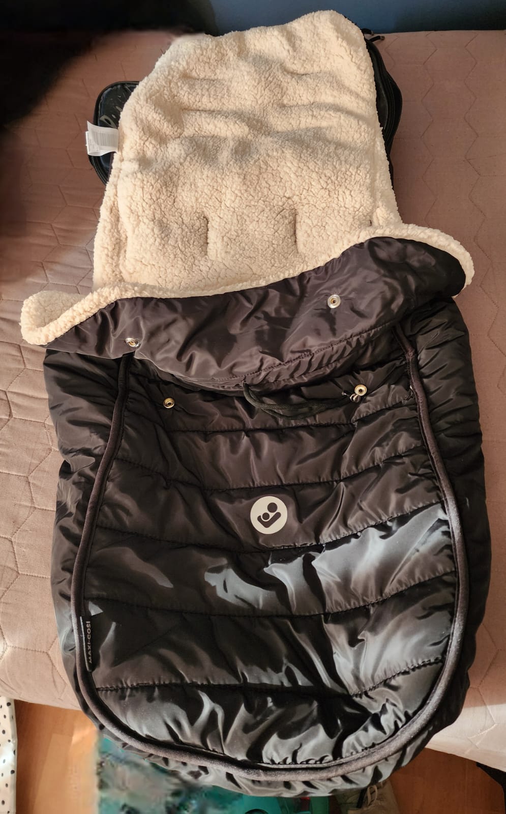 (#PG3305) Coche Travel System Mara XT + Saquito de coche. Marca Maxi Cosi