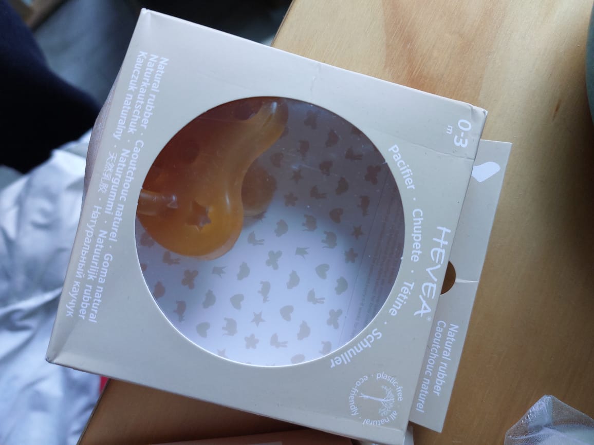 (#PG3306) Chupete 0-3 meses. Marca HEVEA