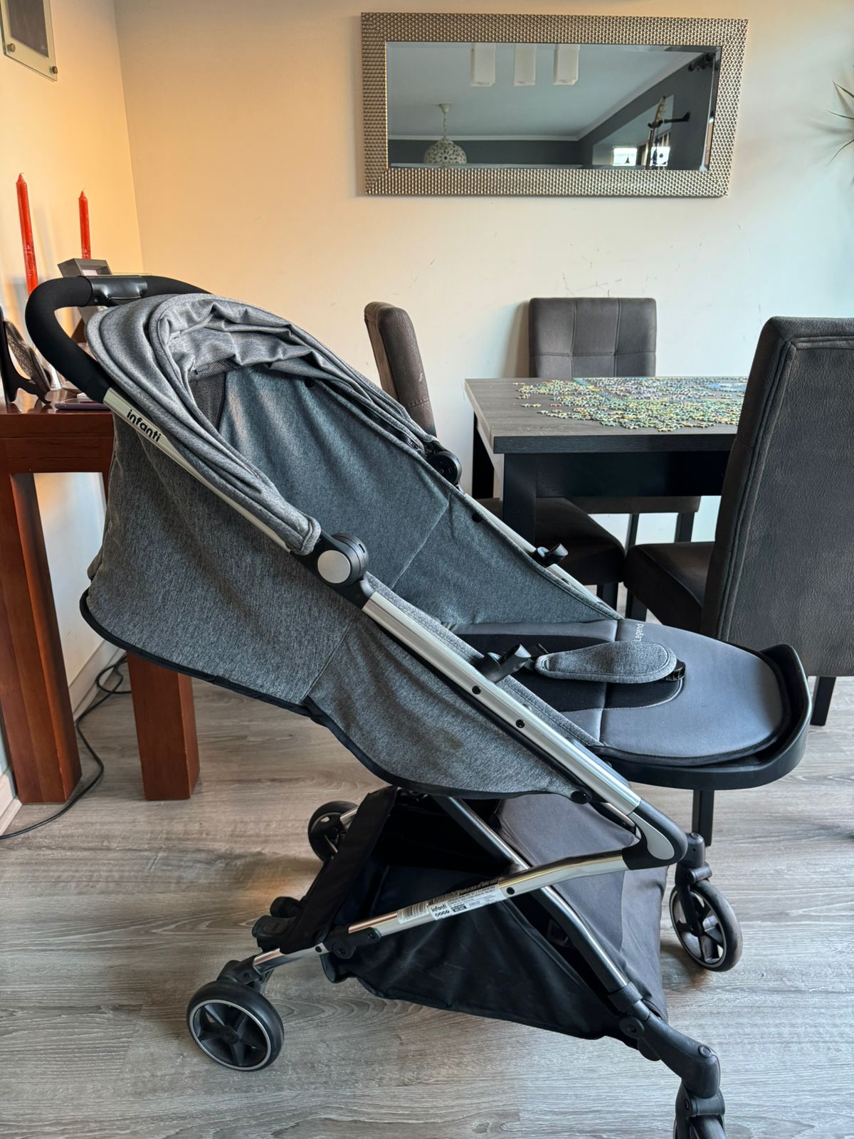 (#PG3309) Coche Legend Grey. Marca Infanti