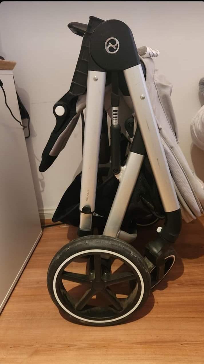 (#PG3328) Coche Balios S Lux. Marca Cybex