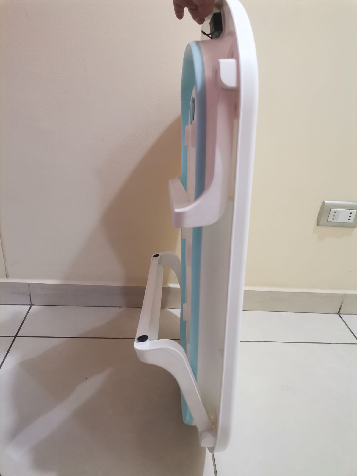 (#PG3337) Bañera. Marca Bebesit