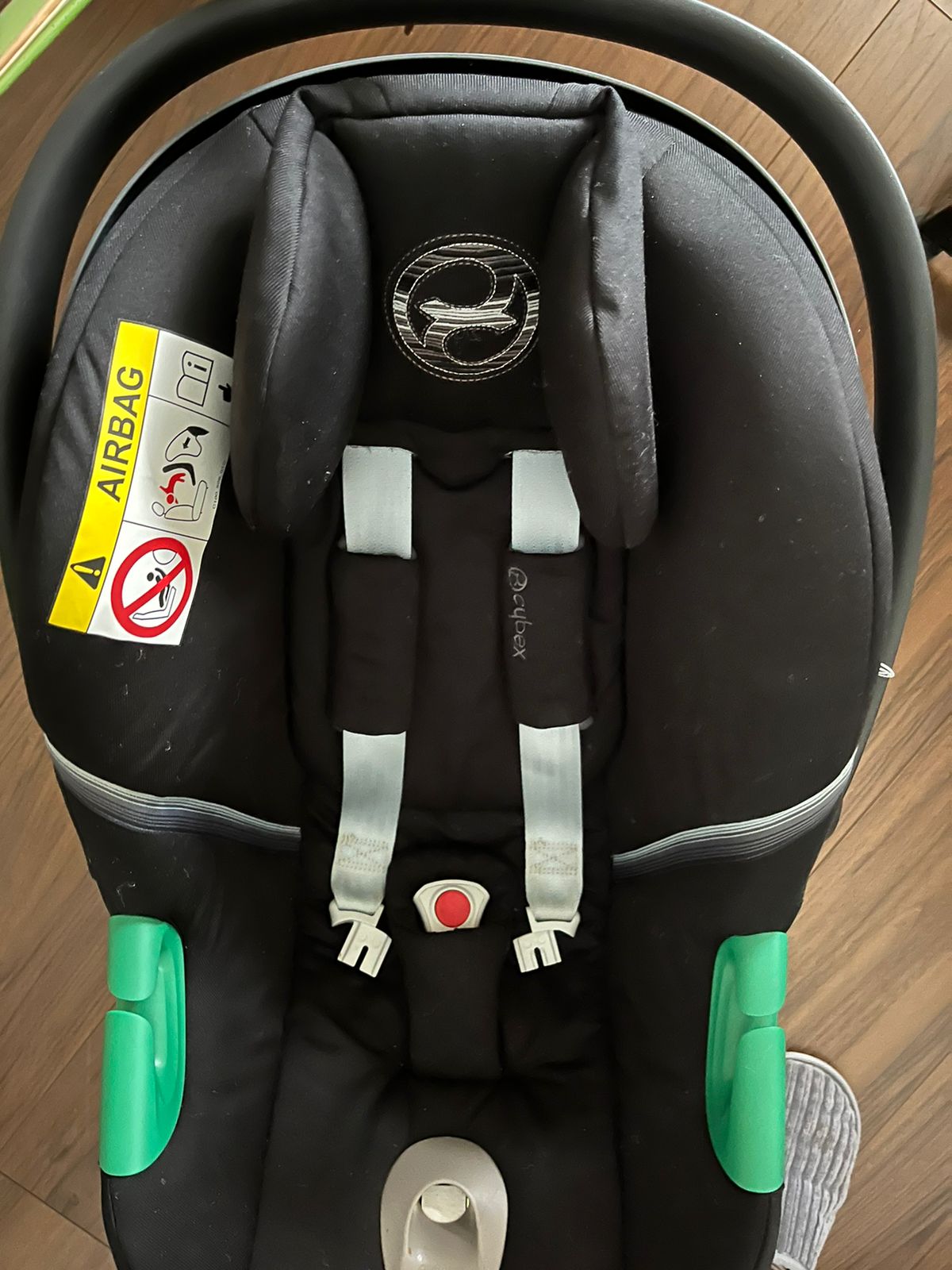 (#PG3344) Silla de auto nido Aton 2 + base. Marca Cybex