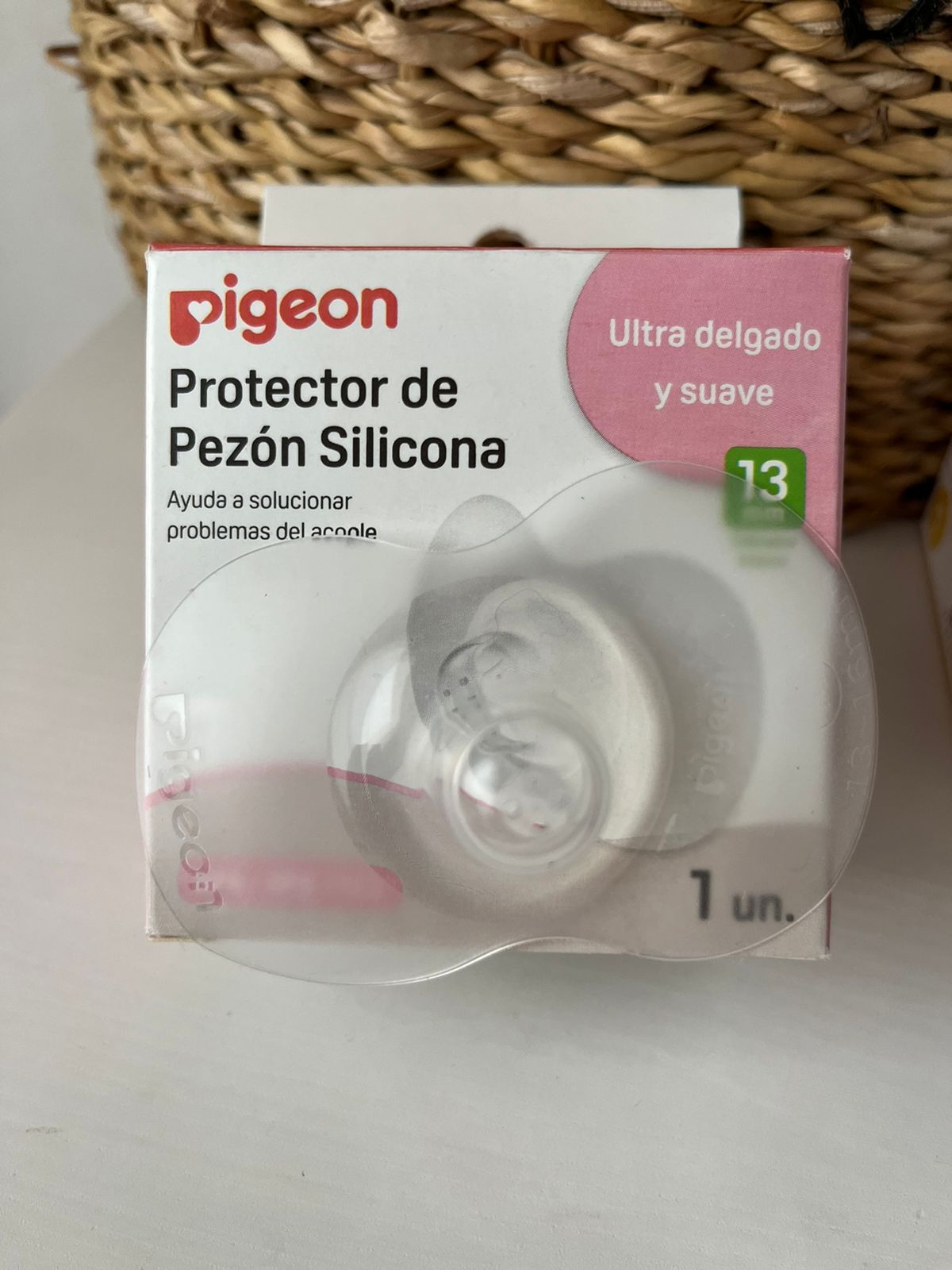 (#PG3350) Amapola + Protector de pezón. Marca Medela y Pigeon