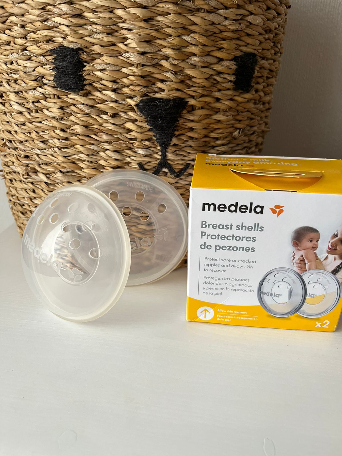 (#PG3350) Amapola + Protector de pezón. Marca Medela y Pigeon