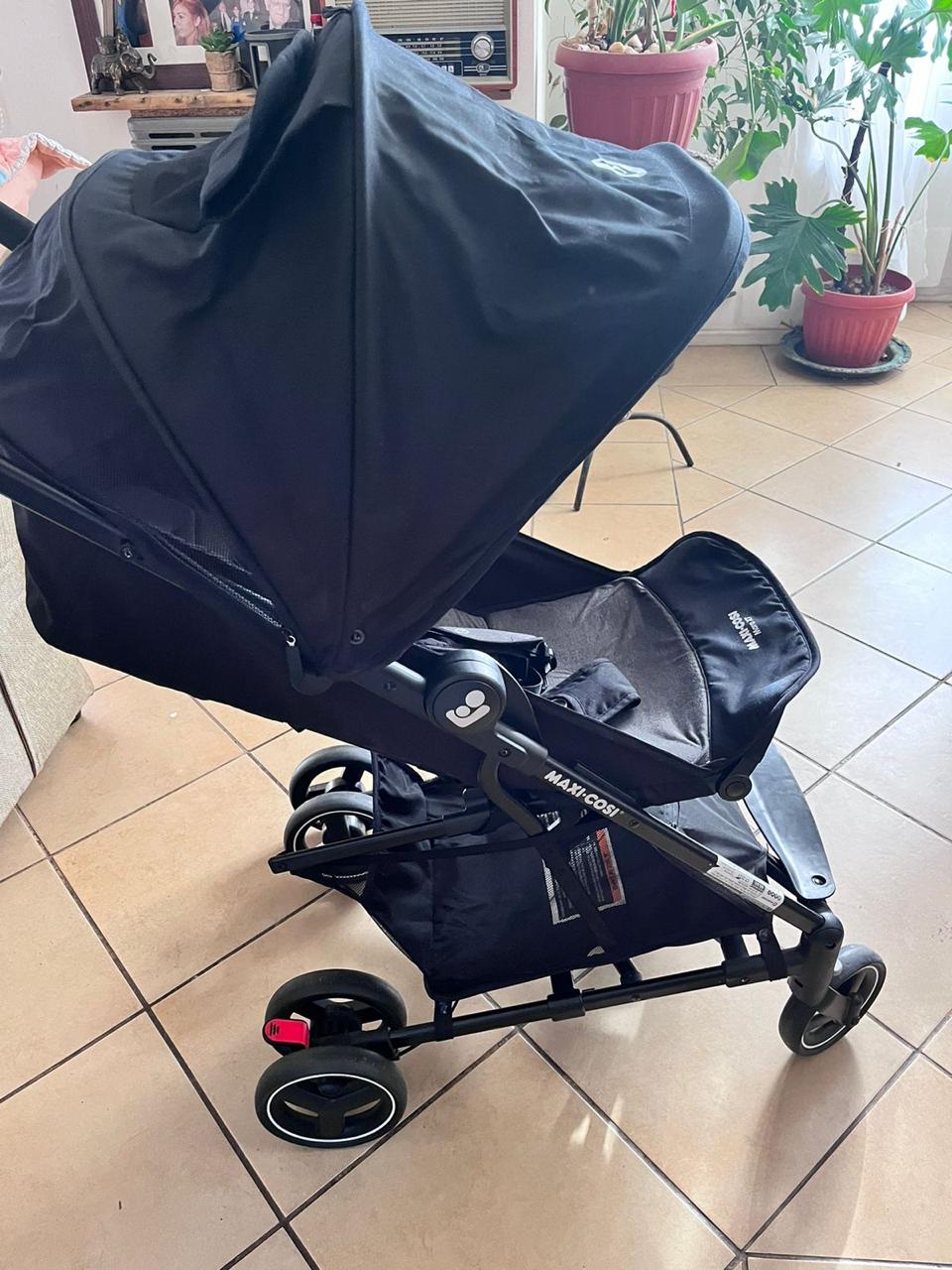 (#PG3354) Coche Mara XT Essent. Marca Maxi Cosi