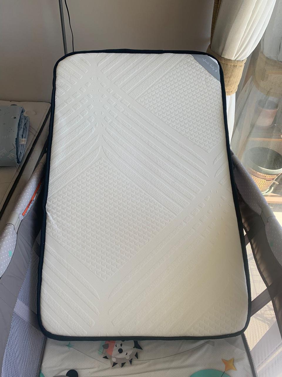 (#PG3373) Cuna playard modelo 6 en 1. Marca Tiny Love