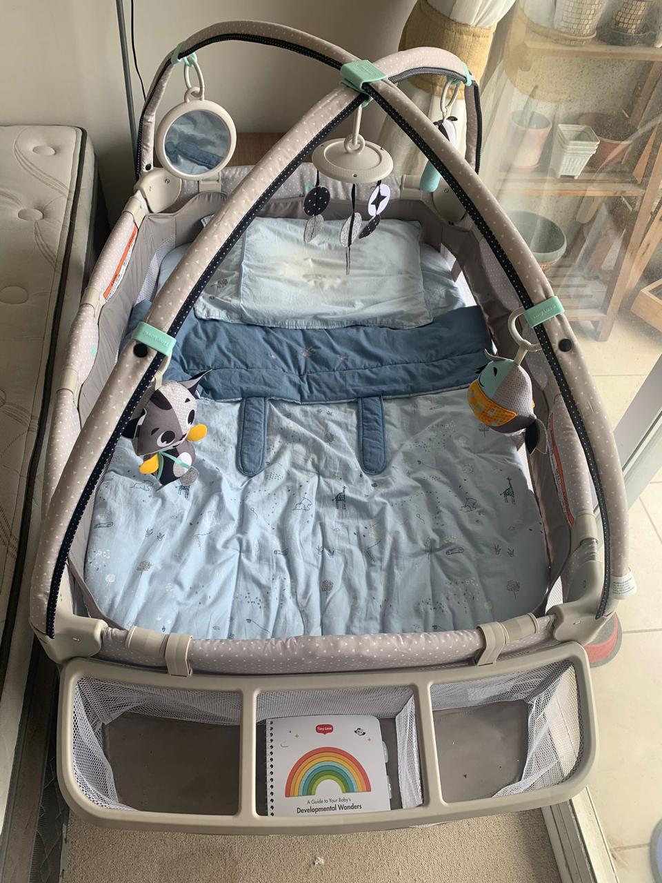 (#PG3373) Cuna playard modelo 6 en 1. Marca Tiny Love