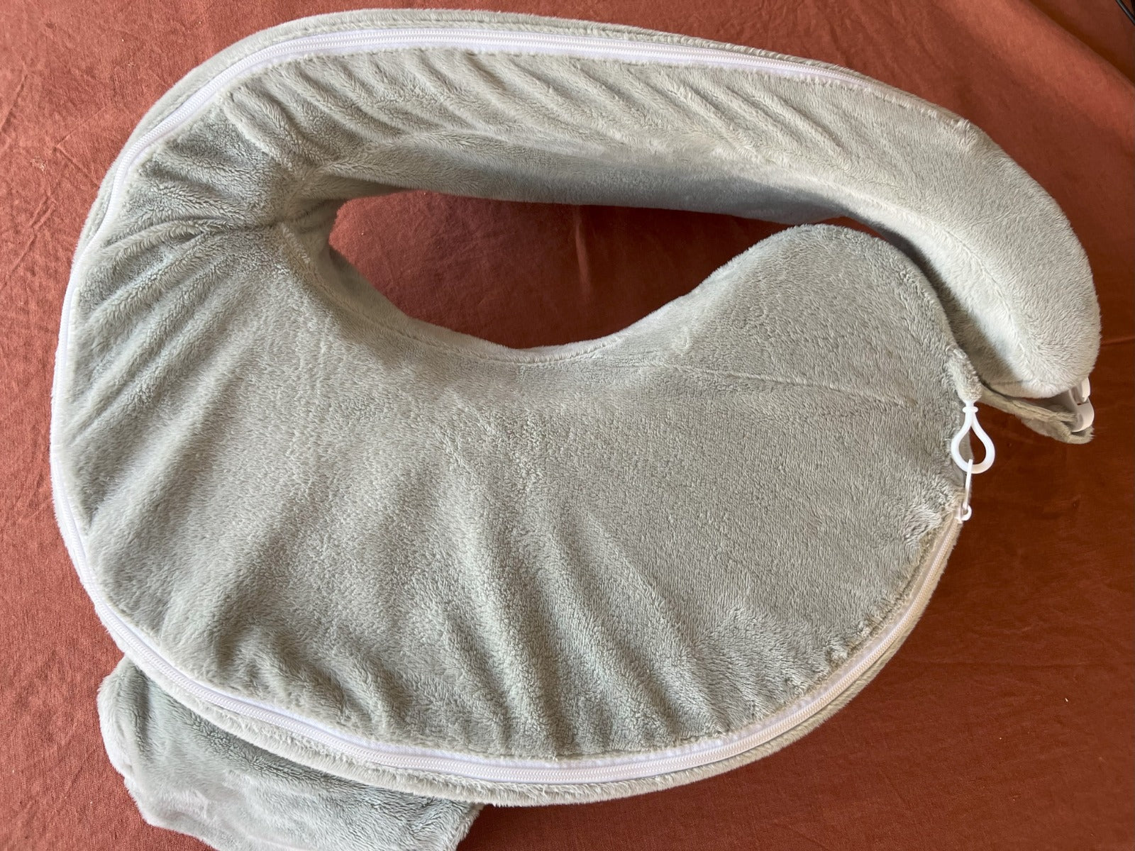 (#PG3405) Cojín de lactancia con extra apoyo lumbar. Marca Brest Friend