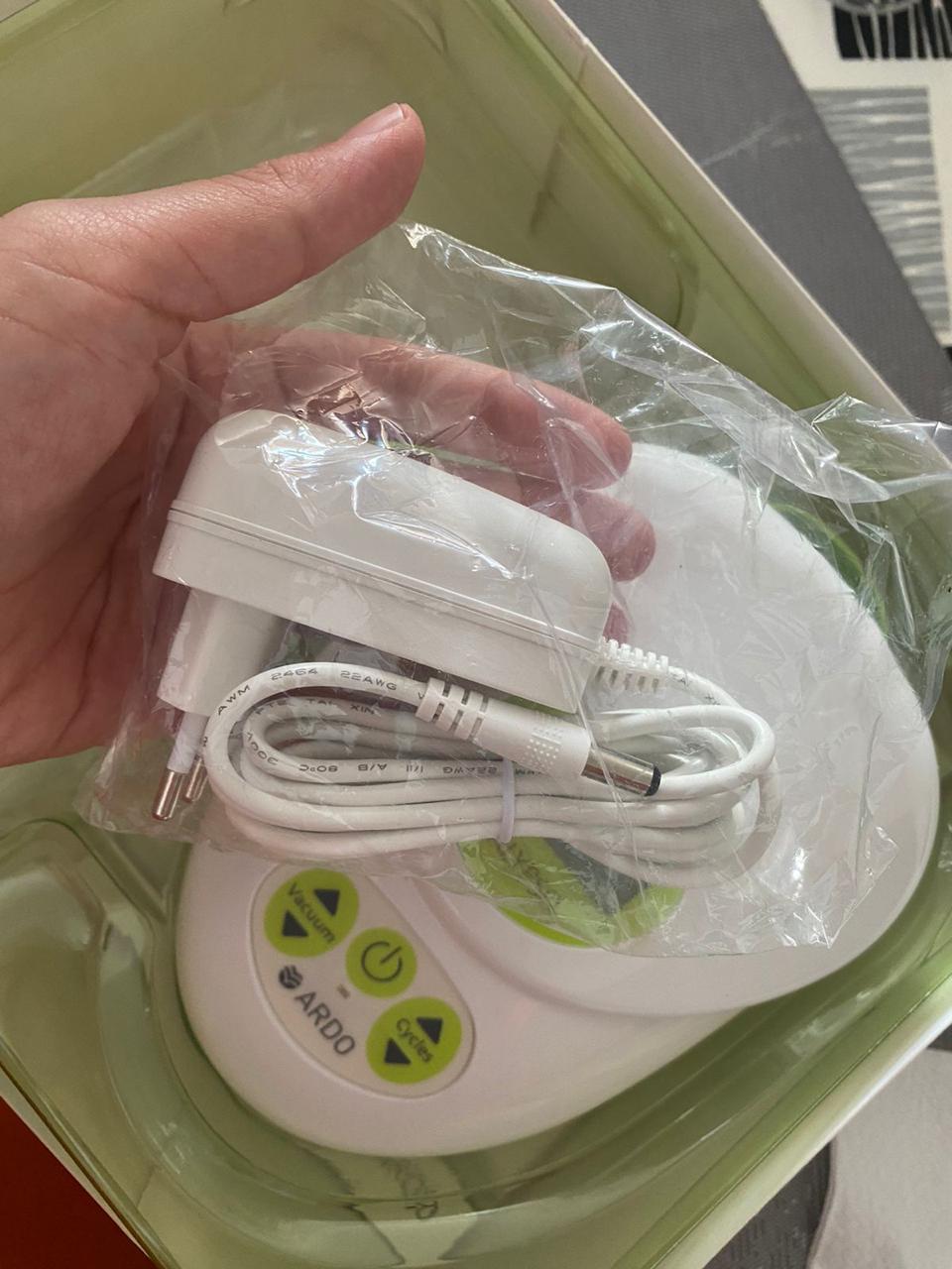 (#PG3410) Extractor de leche eléctrico. Marca Ardo