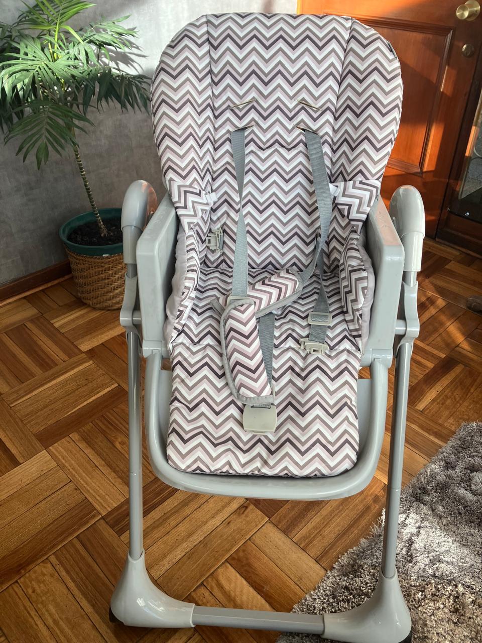 (#PG3413) Silla para comer. Marca Infanti