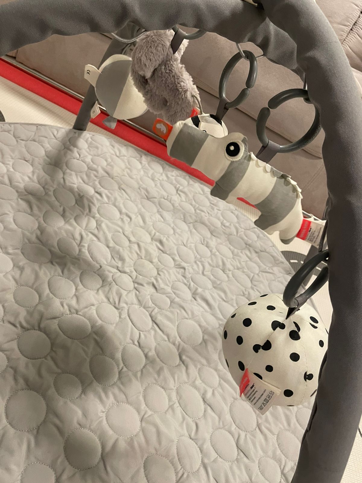 (#PG3415) Gimnasio. Marca Done by Deer