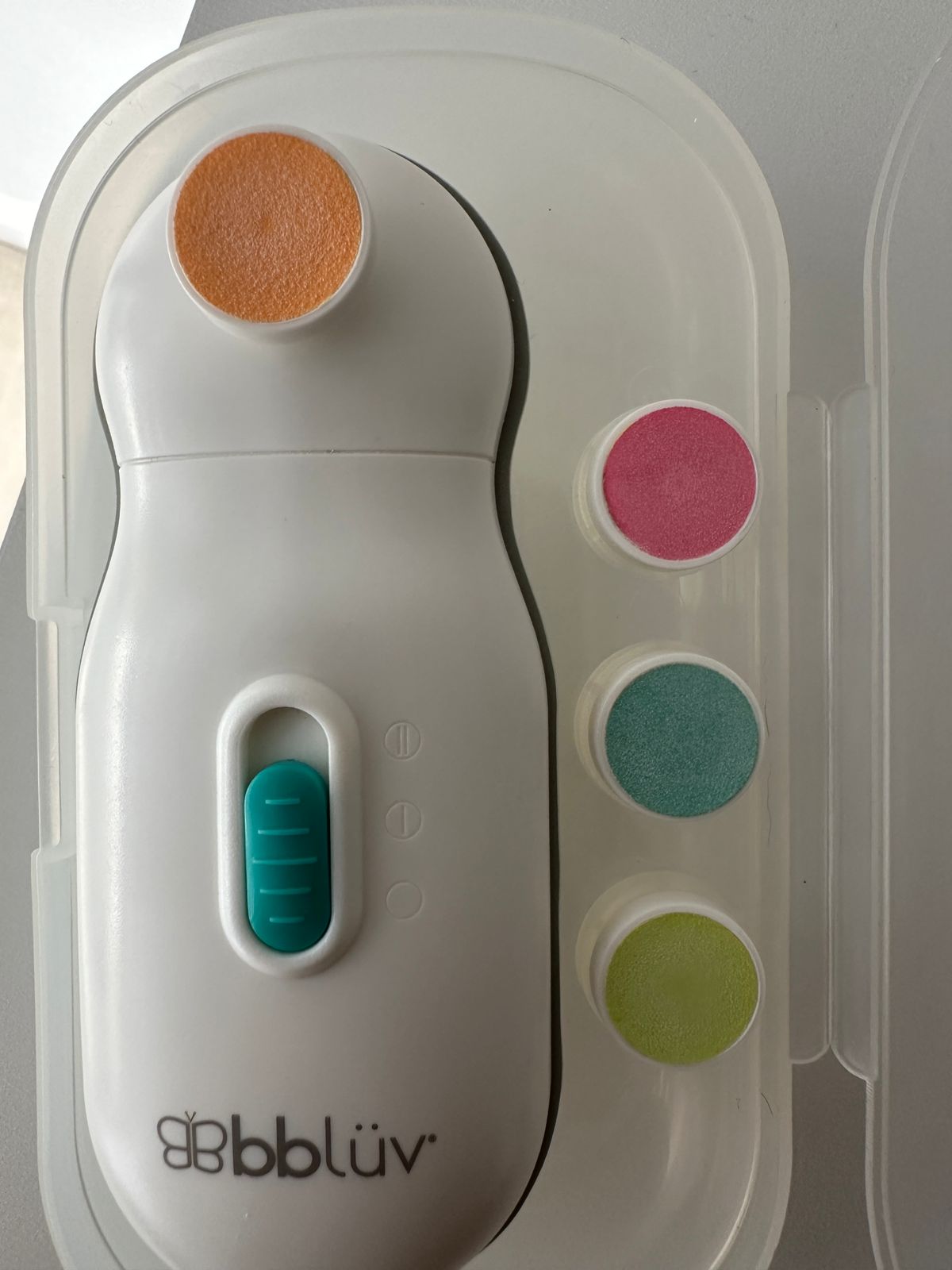 (#PG3469) Lima eléctrica + Repuesto de 4 limas 6-12 meses. Marca Bbluv