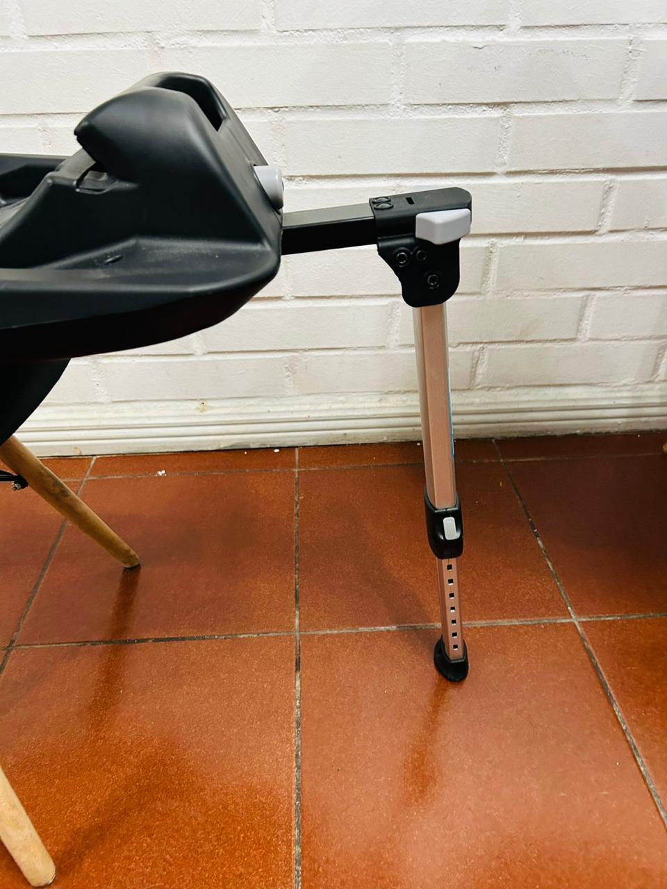 (#PG3477) Coche Travel System Delta. Marca Bebeglo