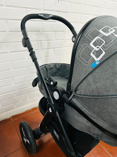 (#PG3477) Coche Travel System Delta. Marca Bebeglo