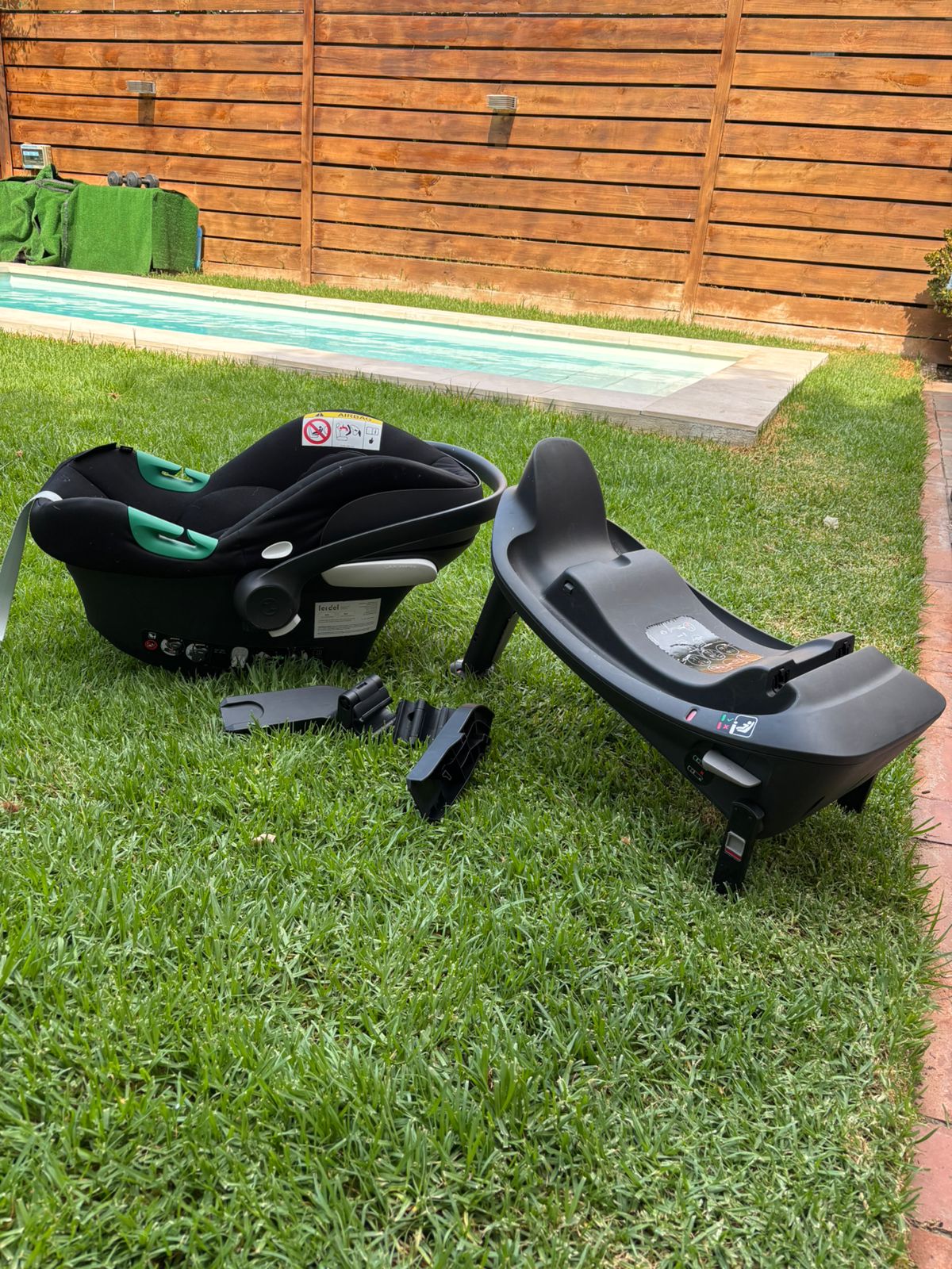 (#PG4350) Silla de auto modelo Aton B2 + Base One + Adaptadores para coches Cybex y GB. Marca Cybex