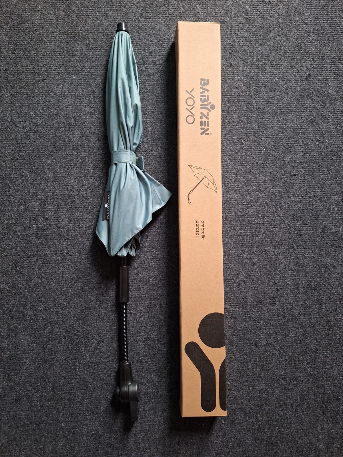 (#PG4552) Sombrilla para coche. Marca Yoyo