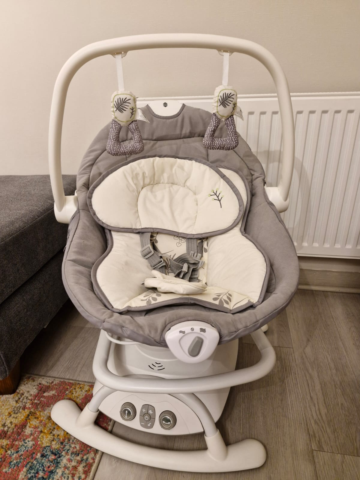 (#PG4637) Mecedora modelo Sansa 2 en 1. Marca Joie