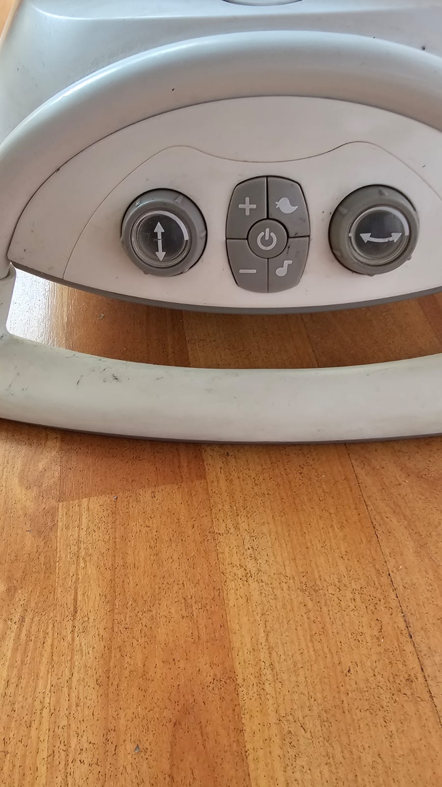 (#PG4855) Silla mecedora modelo Sansa Fern. Marca Joie