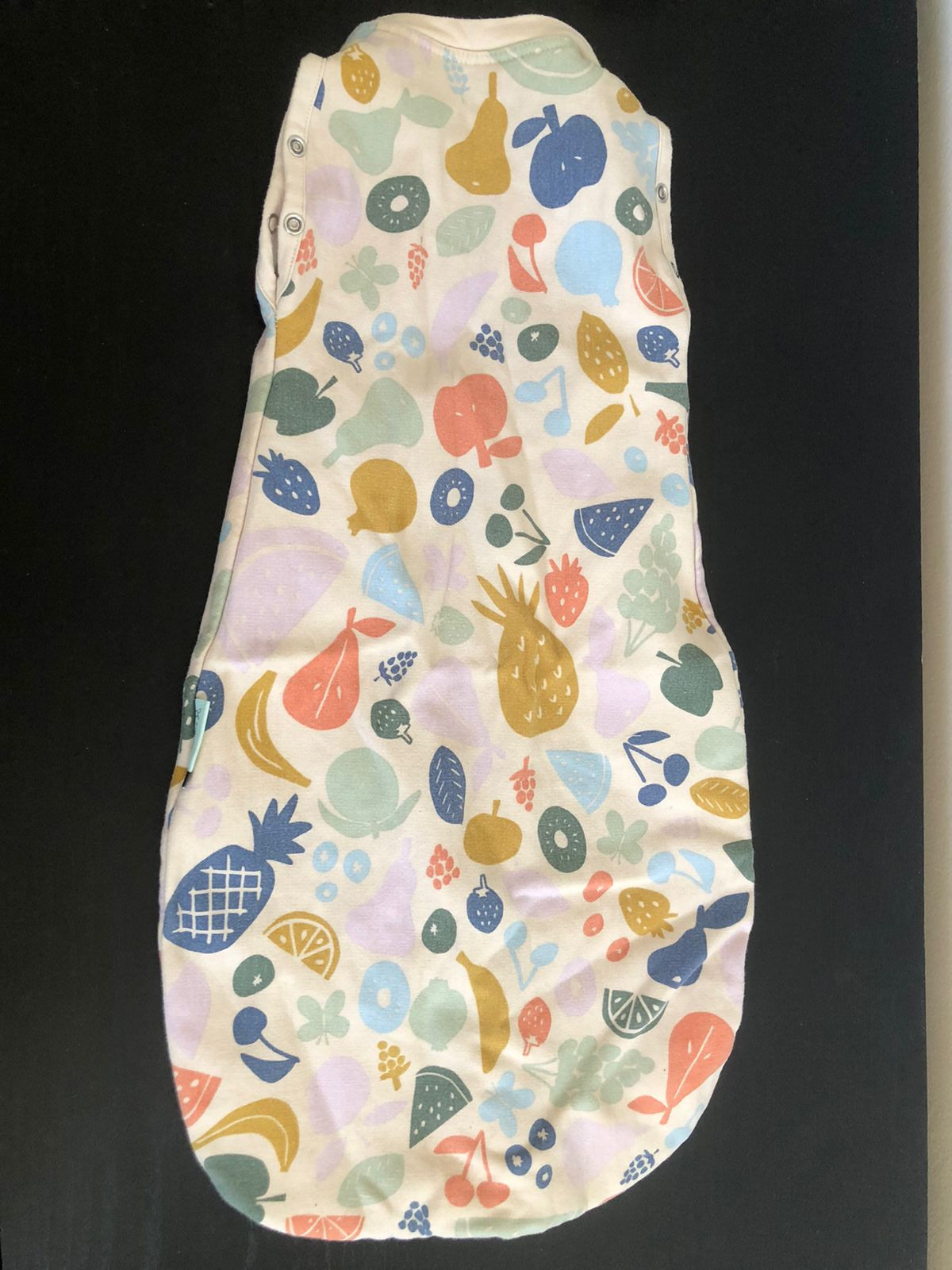 (#PG5267) Saquito de dormir modelo Fruit Salad. Marca Ergopouch