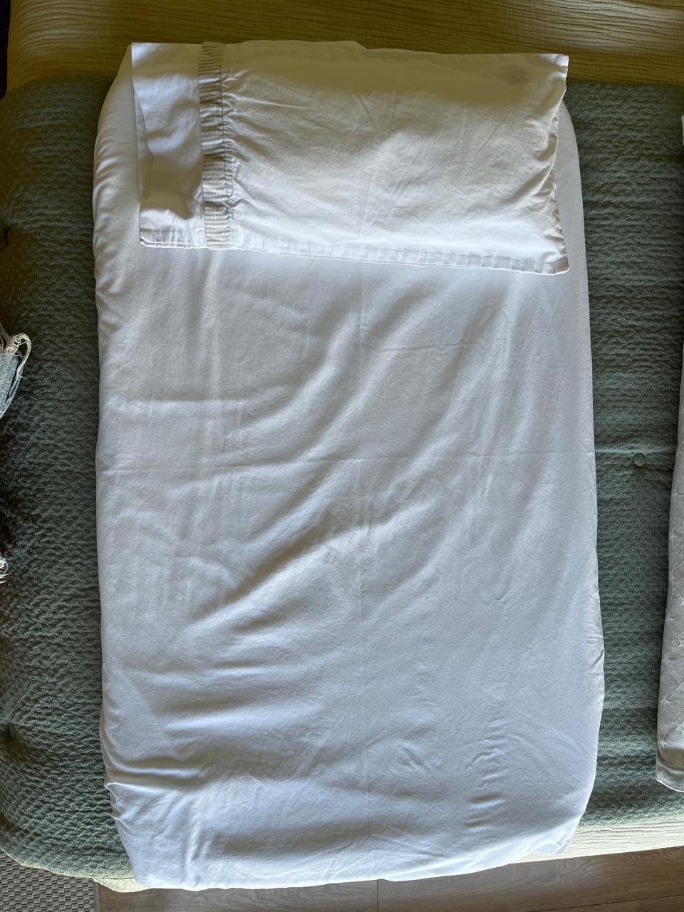 Cuna colecho + ropa de cuna. Marca Bebesit, Belcottone e Induvet (#PG5505)