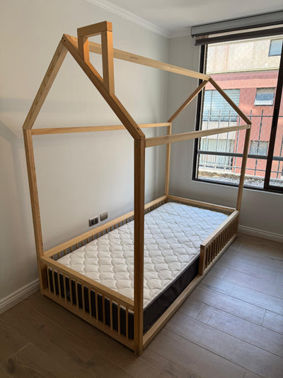 Cama Montessori, 1.5 plazas + colchón. Marca Mamás Mateas (#PG5542)