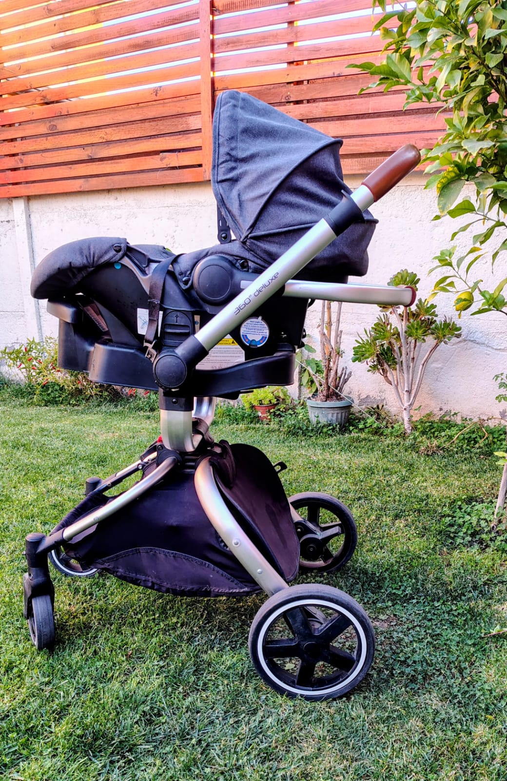 Coche Cuna Travel System Deluxe 360 Verde. Marca Bebesit (#PG5718)