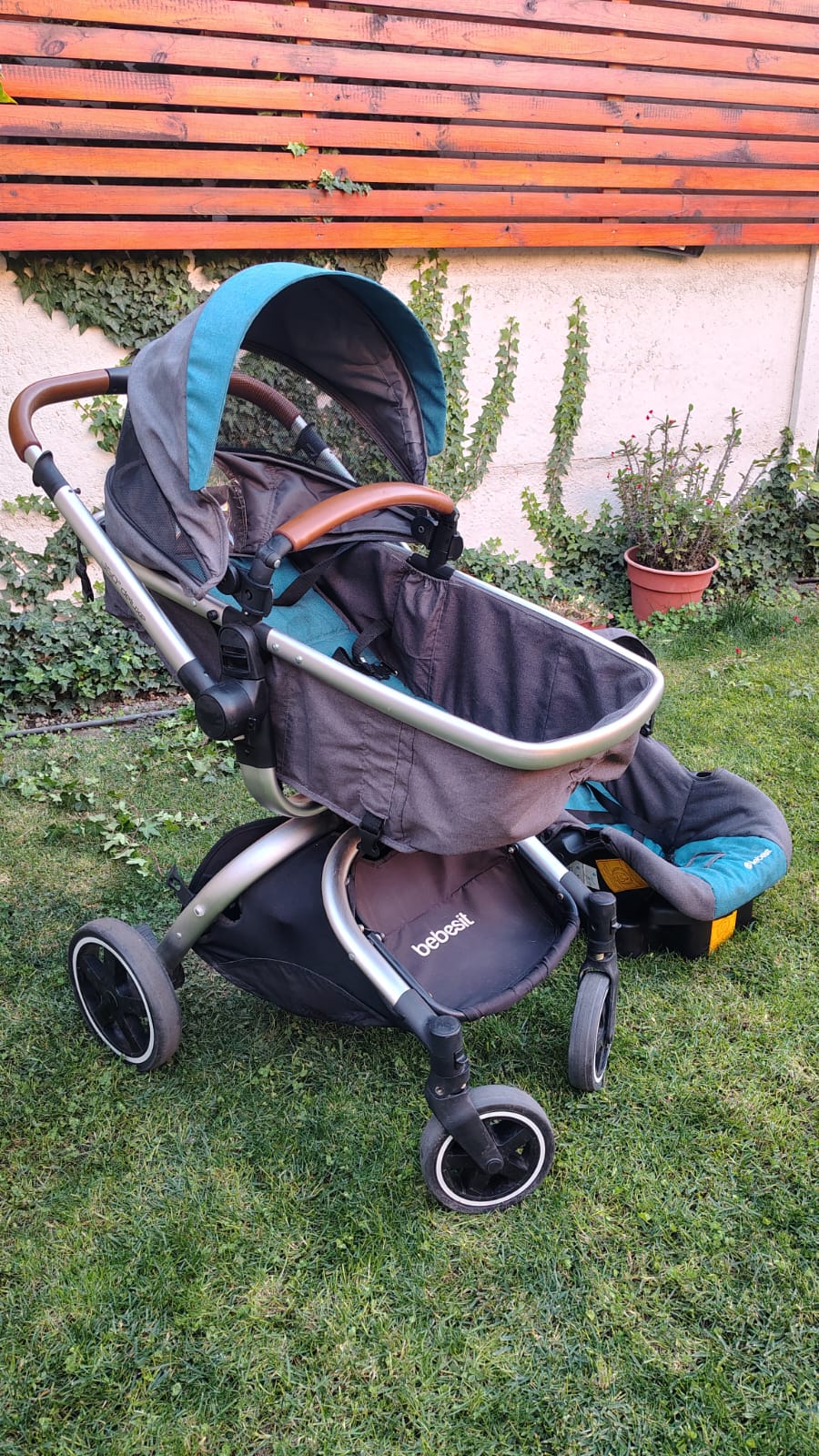 Coche Cuna Travel System Deluxe 360 Verde. Marca Bebesit (#PG5718)