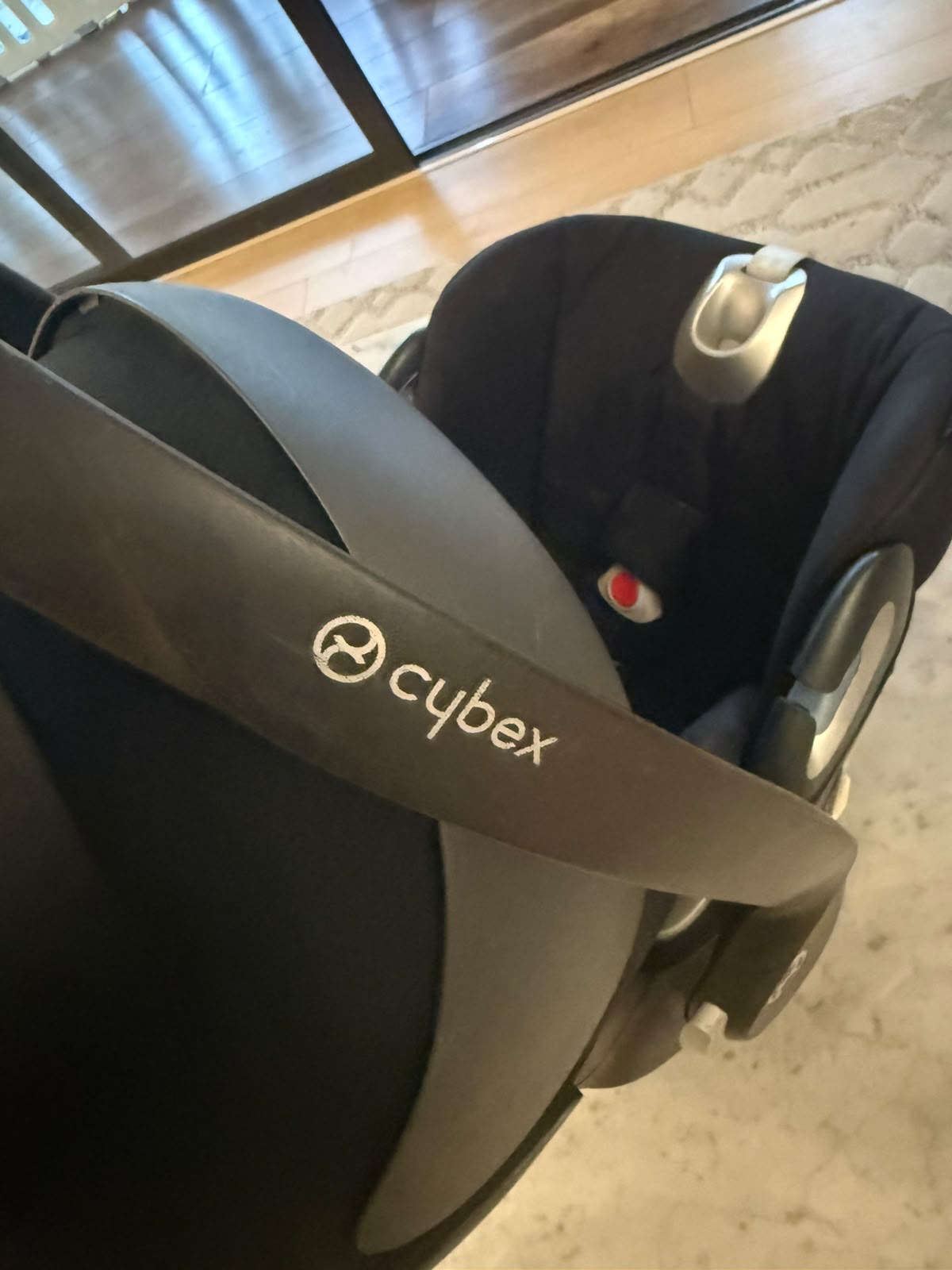 Silla de auto modelo Cloud Z + Base. Marca Cybex (#PG5880)