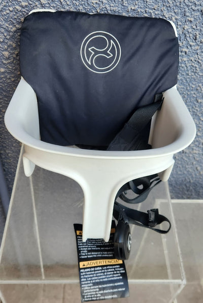 Silla de comer modelo Lemo + Accesorios (arnés, bandeja y cojín). Marca Cybex (#PG5911)
