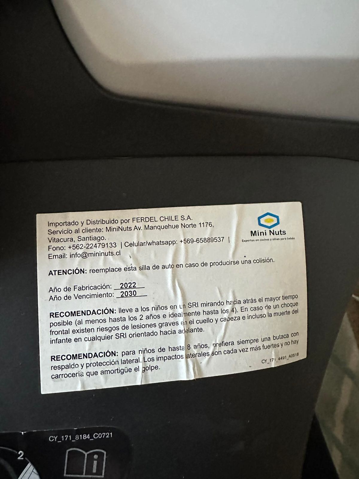 Silla de auto Nido Aton S2 + Base One i-Size, modelo negro. Marca Cybex (#PG5725)