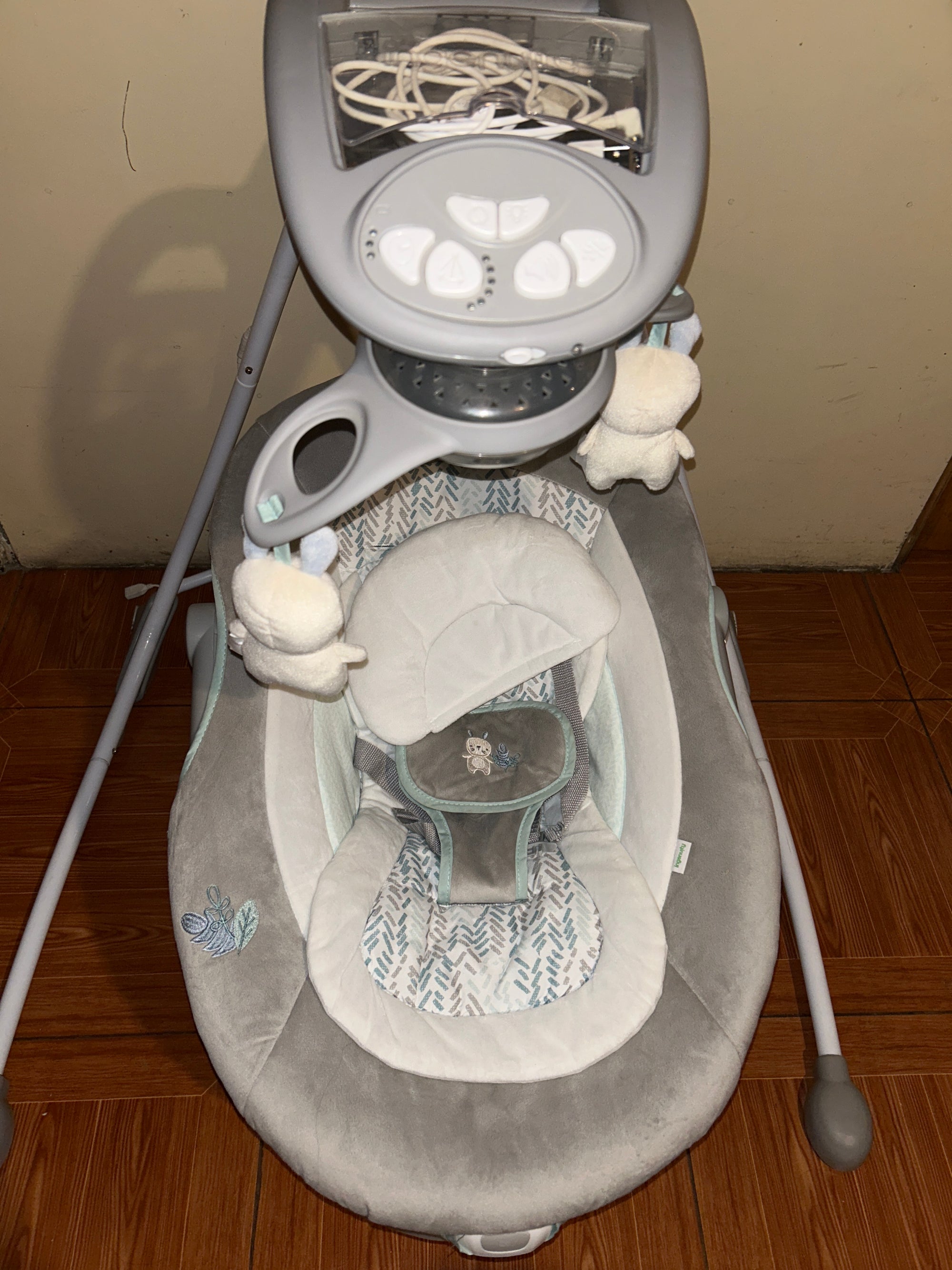 (#PG4605) Silla mecedora modelo Rocker. Marca Ingenuity